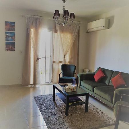 Hayat Al-Rehab Apartment ไคโร ภายนอก รูปภาพ